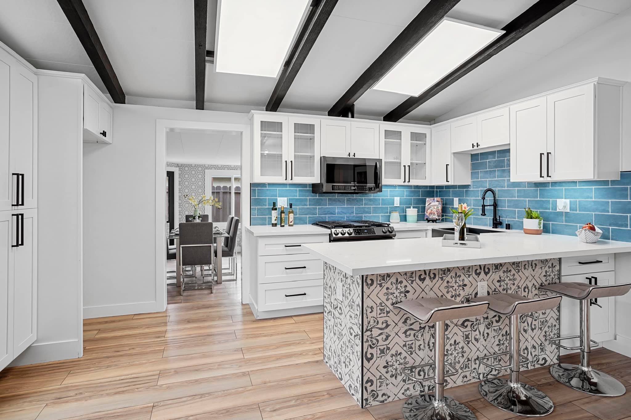 Mastering Your Kitchen Remodel: 10 Essential Questions for a Seamless Transformation”